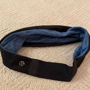 Lululemon reversible headband